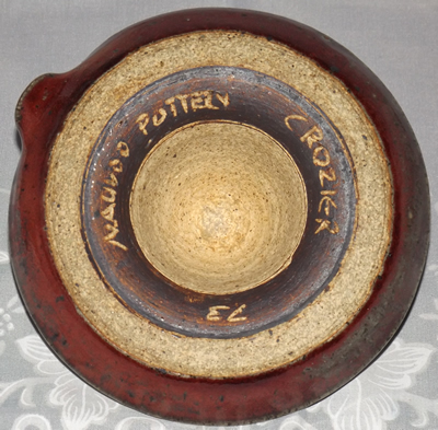 Nauvoo Pottery Crozier73 signed base