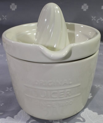 Mason Cash Juice & Store juicer