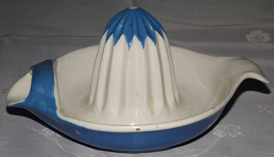 Blue and white juicer