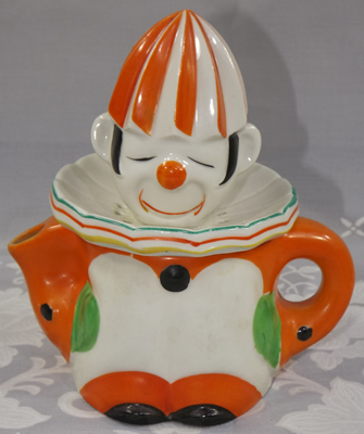 Moriyama Mori-machi 5½" Orange and white clown juicer