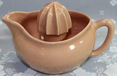 Pink 'Jiffy Juicer' juicer