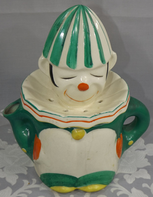 Green & white with orange & yellow 7" clown juicer