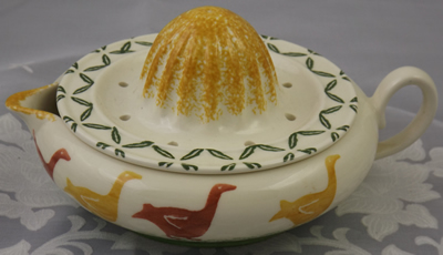 Orange &red geese Moorland juicer