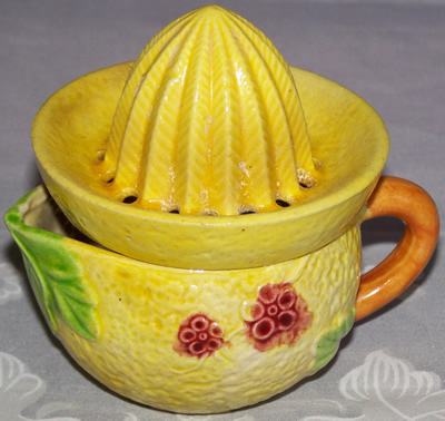 Yellow with maroon flowers 2 piece ceramic juicer