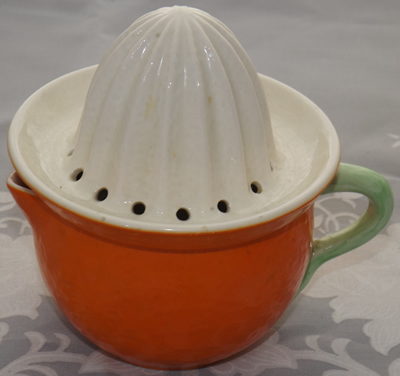 Orange 'peel' Crown Devon juicer