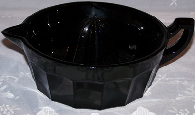 Large black Summit Art Glass juicer