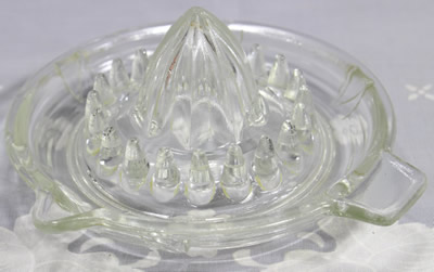BVB France clear glass juicer
