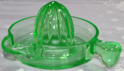 Offset tear drop handle green glass US Glass Co. juicer