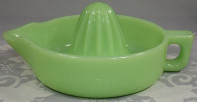 Round handle jadeite SUNKIST juicer