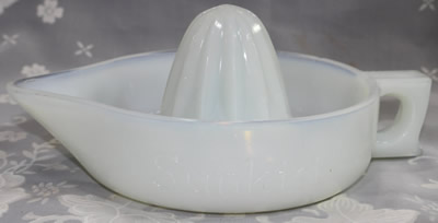 Low opalescent glass Sunkist juicer
