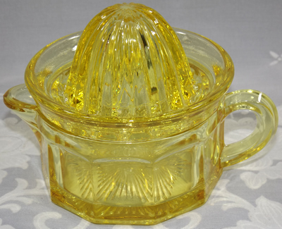 Gold glass Edna Barnes 2 piece juicer