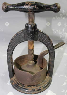 H F Osborne screw press juicer