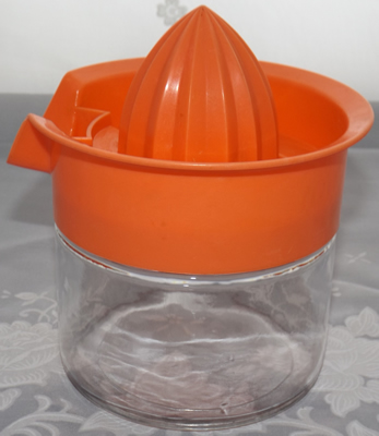 Orange Gemco 2 piece juicer