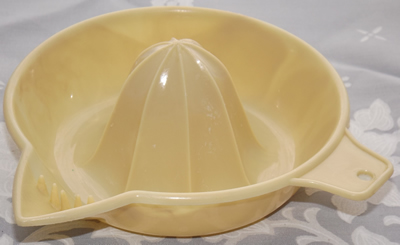Beige Associated Plastics juicer