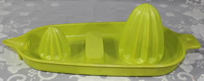 Prestige pale lime green plastic 2 cone juicer
