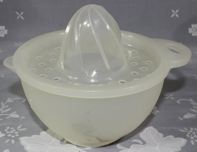 2 piece Ikea translucent white plastic juicer